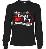 Womens Funny, International Kissing Day, International Kissing Day V Neck T Shirt Long Sleeve T-Shirt
