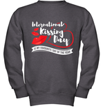 Womens Funny, International Kissing Day, International Kissing Day V Neck T Shirt Youth Sweatshirt