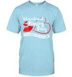 Womens Funny, International Kissing Day, International Kissing Day V Neck T Shirt T-Shirt