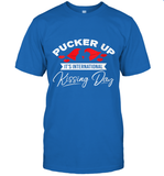 Womens Funny, International Kissing Day, Pucker UP it's V Neck T Shirt T-Shirt